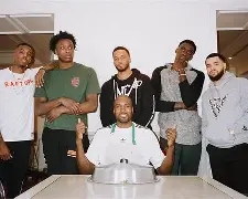 太狠了！西亚卡姆在加拿大队比赛中绝杀足总杯今夜刷纪录，东契奇在湖人比赛中悬念迭起的简单介绍